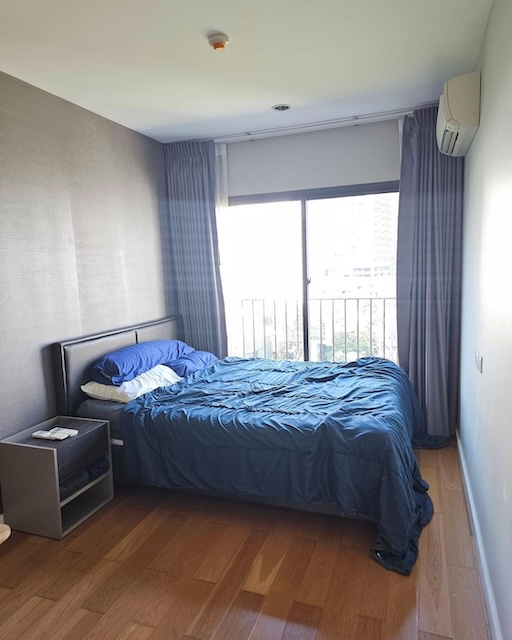 Condolette Dwell Sukhumvit 26:Private peaceful 8th floor BTS Phrom Phong