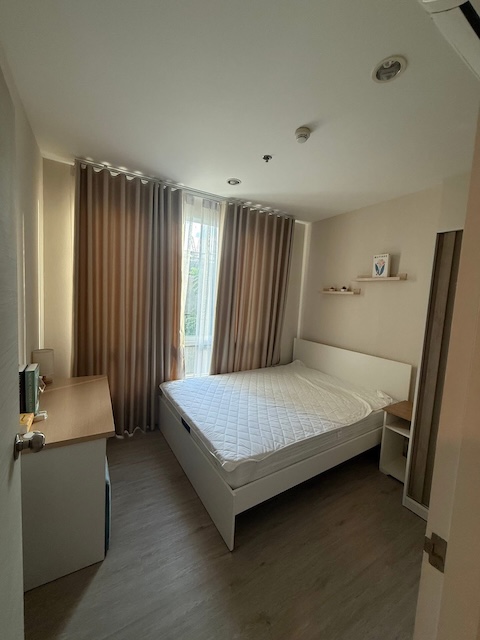 The Sky Sukhumvit comfortable peaceful private 2nd floor BTS UdomSuk