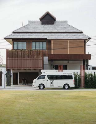ขายบ้าน สไตล์ล้านนาโมเดิร์นพูลวิลล่า สารภี ใกล้โรงเรียนนานาชาติ คริสเตียน เยอรมัน