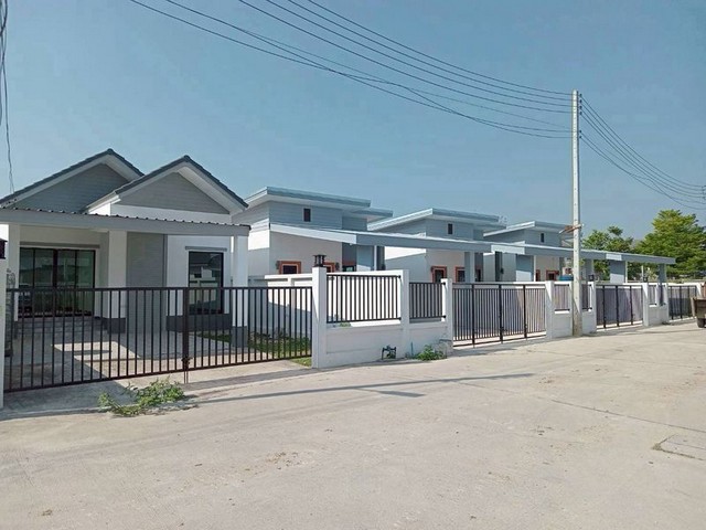 บ้านสร้างใหม่ชั้นเดียว ขายต่ำกว่าราคาประเมิน สารภี