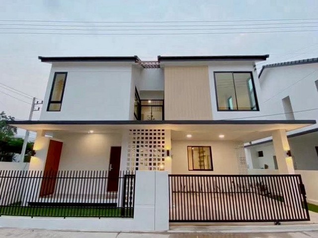 บ้านเดี่ยว 2 ชั้น ทำเลดี อยู่สบาย ฟังก์ชันครบ ท่าวังตาล