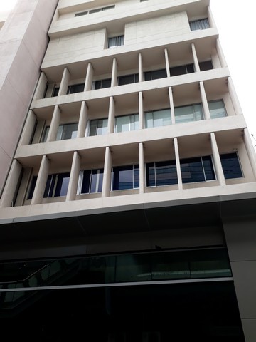 OFfice อาคารญาดา พ.ท. 100 ตร.วา 56000 thb ถูกสุด