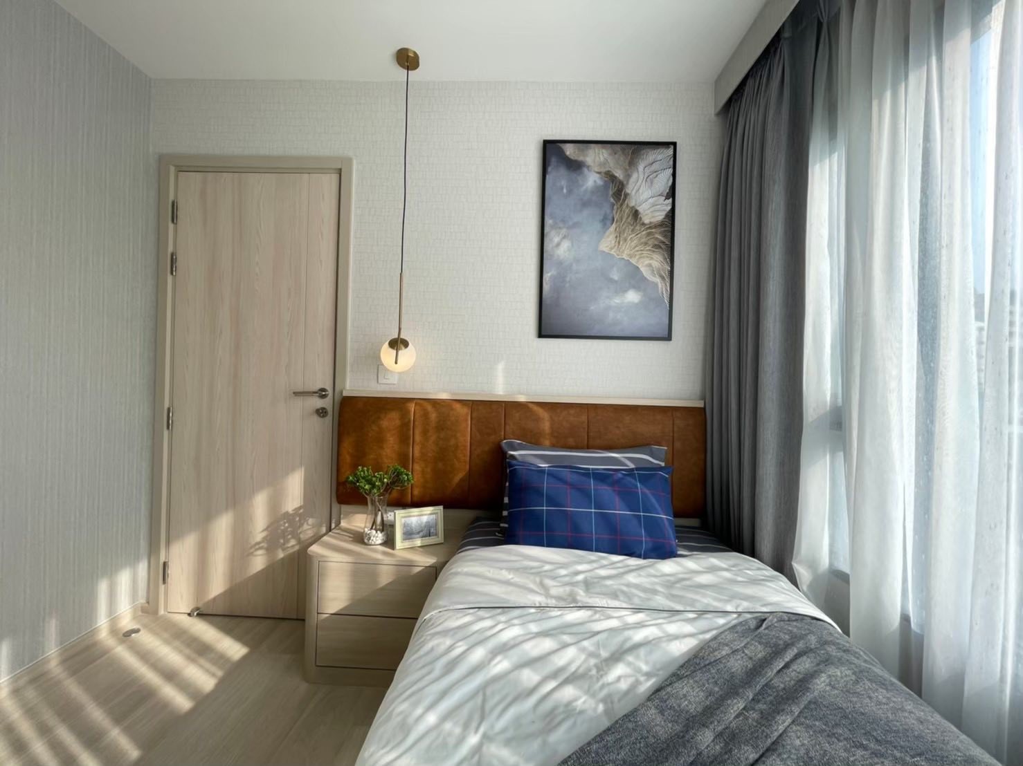 Life One Wireless privacy security spacious 5th floor BTS PloenChit