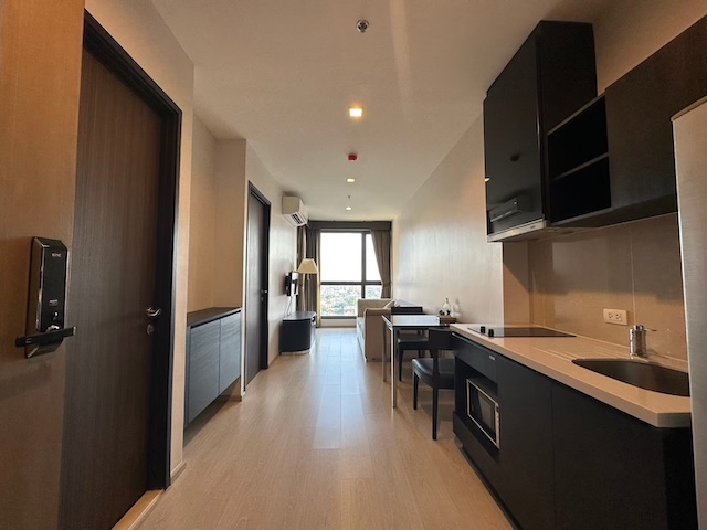Rhythm Sukhumvit 44 Convenient Peaceful Safe 17th Floor BTS Phra Khanong