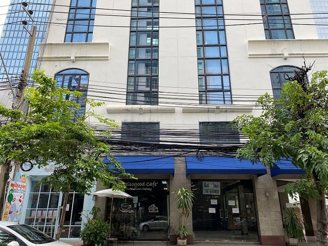 OFFICE อาคารตั้งฮั่วปักสาทร พื้นที่เท่ากับ 1 ตร.ว. 0 ngan 0 RAI 1BEDROOM1ห้องน้ำ 20000 บาท. ไม่ไกลจาก - ทำเลศักยภาพ กรุงเทพ