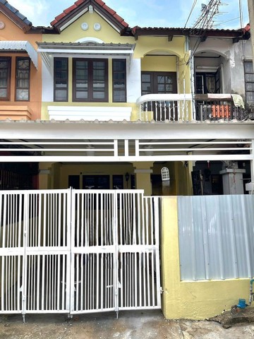 ให้เช่าทาวน์เฮ้าส์2ชั้น ปรับปรุงใหม่19ตรว. ถนน สามัคคี /ติวานนท์ ใกล้ศูนย์ราชการแจ้งวัฒนะ
