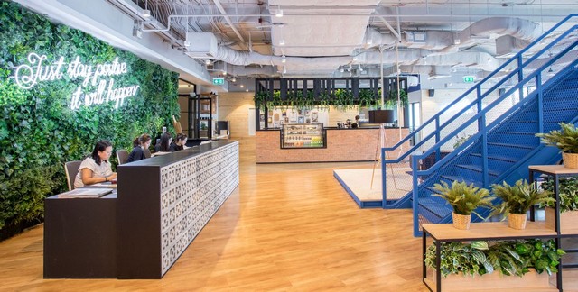 OFFICE อาคารเอไอเอ สาทร ทาวเวอร์ ขนาดเท่ากับ 10 ตาราง-วา 0 งาน 0 ไร่ 0Bedroom0น้ำ 10000 BAHT. ไม่ไกลจาก - ถูกสุด กรุงเทพ