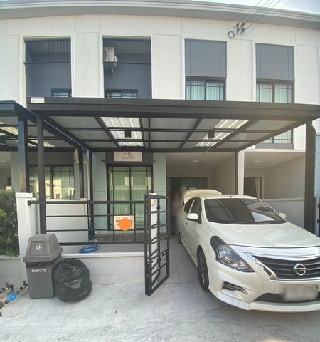 ให้เช่าทาวน์โฮม2ชั้น พลีโน่Pleno รังสิต ปทุมธานี อยู่หลัง ร.พ. เซนต์คาร์ลอส