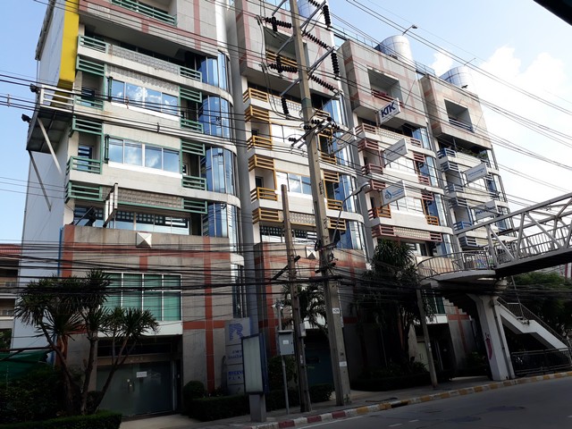 OFFICE ริเวอร์วิว เพลส 1Bedroom area 1 sq.wa 0 NGAN 1 RAI 36000 THB ใกล้กับ - ถูก