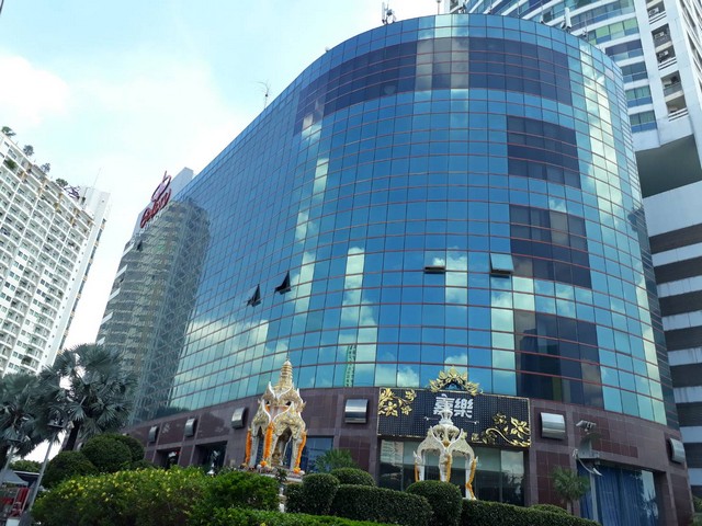 สำนักงาน แกแลคซี่เพลส ทาวเวอร์ 1BEDROOM1Bathroom 54000 - ใกล้ - โครตคุ้ม