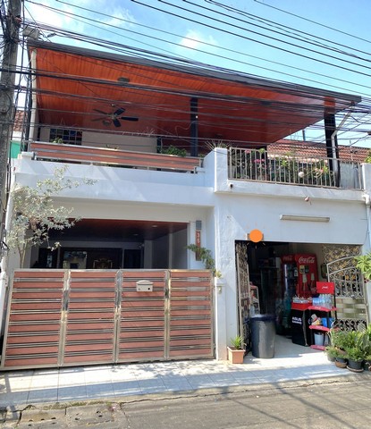 ทาวน์เฮ้าส์2ชั้น ขายด่วน! ทำเลดีย่านนวมินทร์ ติดกับโลตัส ใกล้ตลาดปัฐวิกรณ์