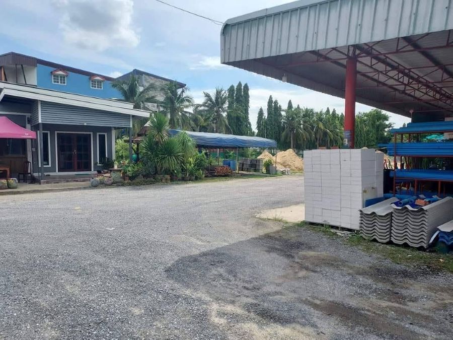 ที่ดินพร้อมสิ่งปลูกสร้างทำเลทอง โพธิ์เก้าต้น ลพบุรี เหมาะสำหรับต่อยอดธุรกิจ 2ไร่ 2งาน