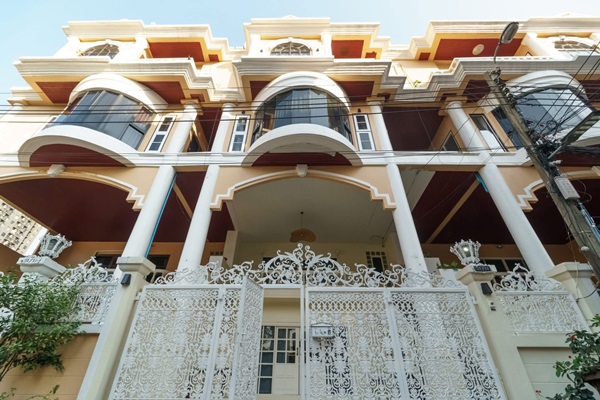 OWNER POST - Luxury Townhome 5 ชั้น ทองหล่อ ซอย 25 l 400 ตร.ม. 90,000 เดือน พร้อมเข้าอยู่ทันที โทร 092-6397963