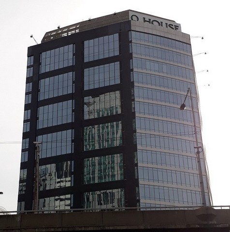 OFfice อาคารคิวเฮ้าส์ เพลินจิต 1BEDROOM1น้ำ พท. 1 sq.wa 85000 BAHT ใกล้ - เข้าออกได้หลายทาง
