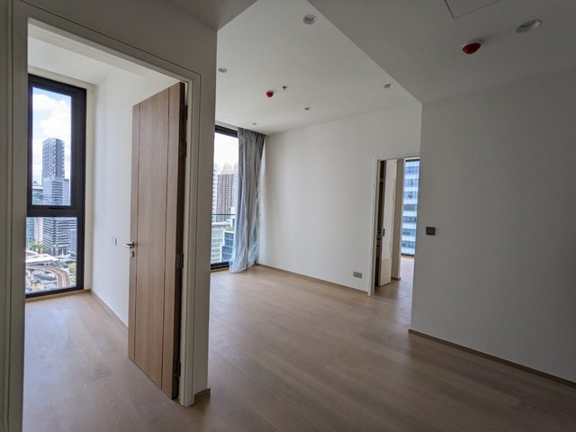 ขายคอนโด Anil Sathorn 12 Super luxury condo ห้องใหม่ มือ 1 ชั้น27 ขนาด 62 ตรม 2นอน 2น้ำ ห้องมุม วิวสวยมาก