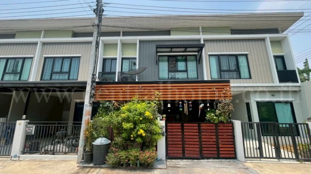 ทาวน์เฮ้าส์ เดอะโมดิช ชัยพฤกษ์ - วงแหวน ต่อเติมครบ พร้อมอยู่