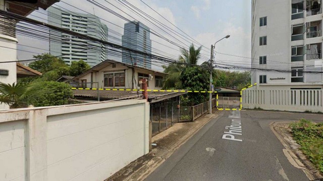 ขายที่ดินแถมสิ่งปลูกสร้าง ซอยพิบูลวัฒนา3 ถนนพระราม6