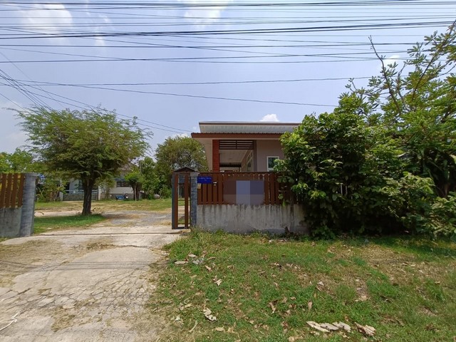 ขายบ้านเดี่ยว ถนนสายแยก ทล.23-บ้านเขวา-บ้านเกล็ดลิ่น อำเภอเมืองร้อยเอ็ด ร้อยเอ็ด