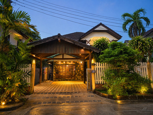 บ้านเดี่ยวใน สัมมากร มีนบุรี หมู่บ้านชื่อดังที่หลายครอบครัวเลือกอยู่มายาวนาน เพราะบรรยากาศเงียบสงบ ร่มรื่น