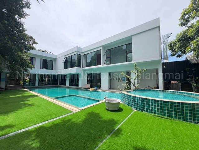 pool villa ติดแม่น้ำ สไตล์พูลวิลล่าพื้นที่ขนาดใหญ่ สันกำแพง