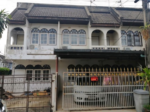 ให้เช่า ทาวน์เฮ้าส์ 2ชั้น 20ตรว. ถนน ประดิษฐมนูธรรม ใกล้ทาวน์อินทาวน์