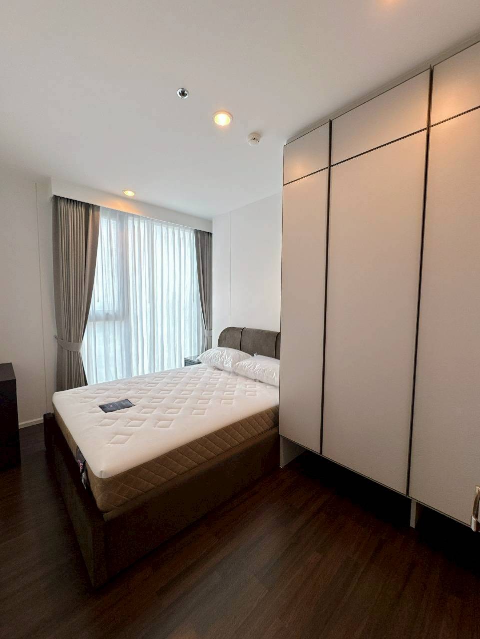 Whizdom Inspire spacious comfortable 34th floor BTS Punnawithi