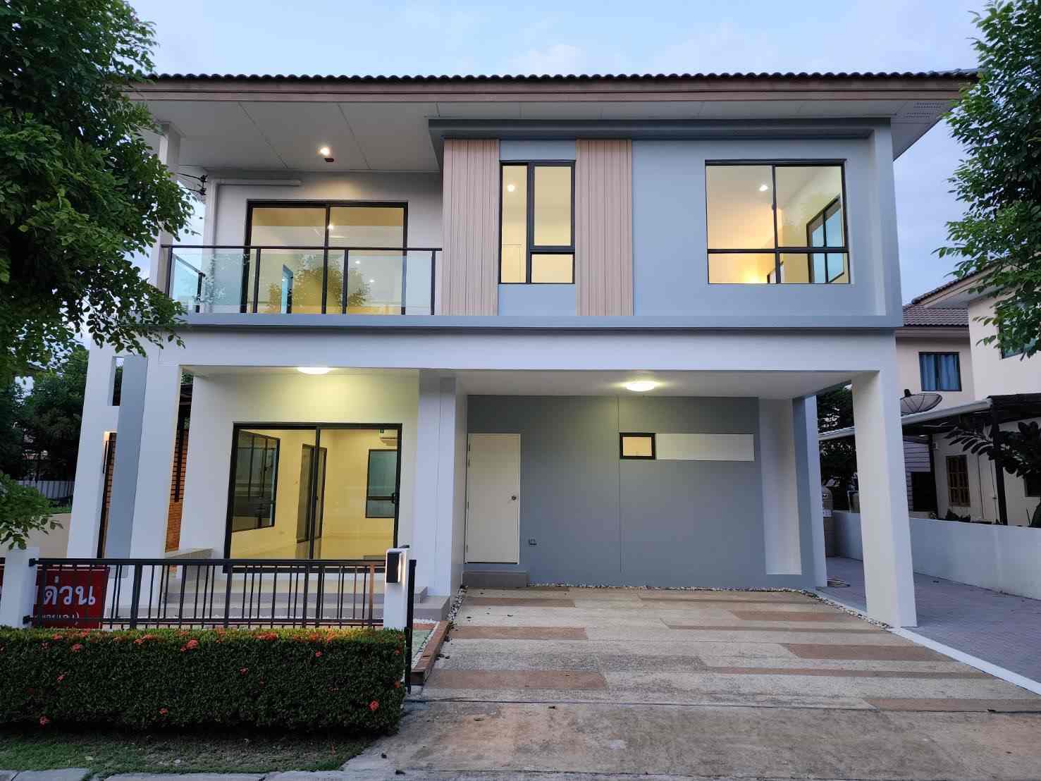 ขายบ้านเดี่ยว 2 ชั้น หมู่บ้านธนาวิลเลจ 2 พระราม 5-บางใหญ่ นนทบุรี