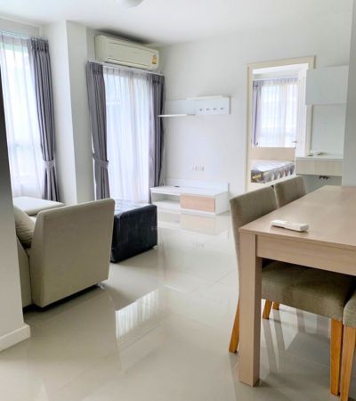 D Condo Sign 2 ห้องนอน ห้องใหม่ไม่เคยเข้าอยู่ พร้อมโอนทันที วิวสระว่ายน้ำ และวิวสวน