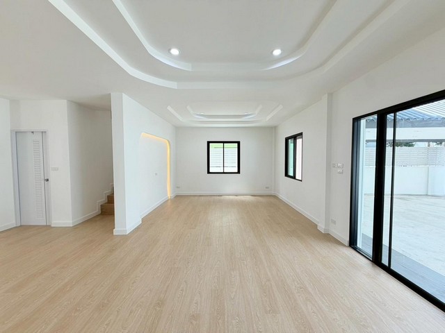 P3382 ขาย หมู่บ้าน กรุงทอง 4 บ้านเดี่ยว 2 ชั้น ขนาด 58 ตารางวา ถนนนวมินทร์ ซอยนวมินทร์ 111 รีโนเวทใหม่ พร้อมขาย