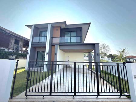 ขาย บ้านโมเดิร์น สร้างใหม่ ใกล้บิ๊กซีแม่เหียะ ทำเลดีเยี่ยม
