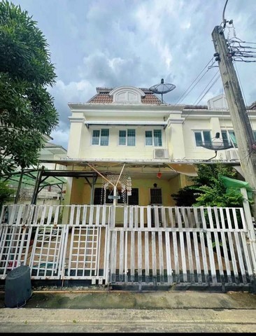 ให้เช่าทาวน์โฮม เลี้ยงสัตว์ได้ โครงการ The Exclusive Townhome นวลจันทร์ 56 หลังมุม นวลจันทร์ - เลียบด่วนรามอินทรา