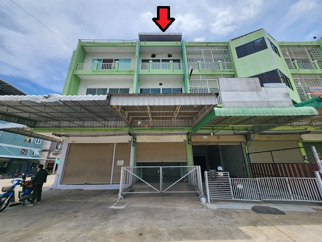 ให้เช่าอาคารพาณิชย์ 3 ชั้นครึ่ง ซอย เทียนทะเล 20 เหมาะเปิดบริษัท หรือ ทำการค้า ถนนหน้าโครงการ
