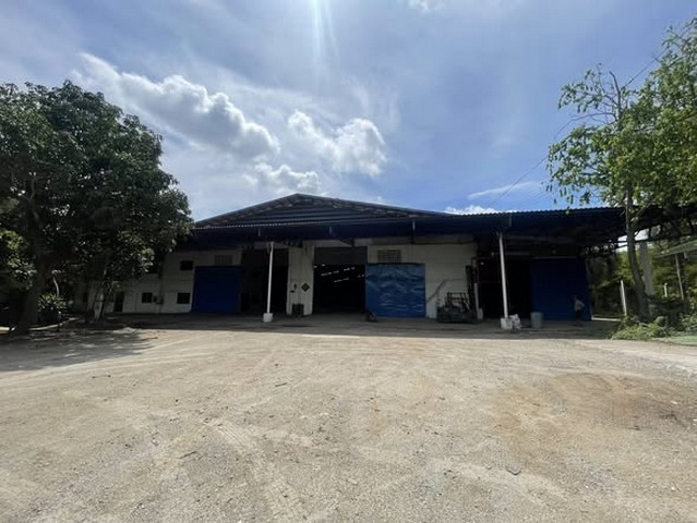 โรงงานให้เช่า หรือ จะเช่าทำเป็นโกดังเก็บสินค้าอยู่ ต.เกาะขนุน อ.พนมสารคาม จ.ฉะเชิงเทรา