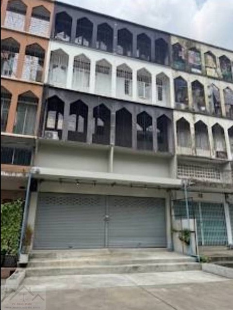 ให้เช่าอาคารสำนักงาน 5 ชั้น 2 คูหาทะลุโล่งโปร่ง 600 ตรม. ถนนอโศก - ดินแดง ใกล้แยกฟอร์จูน รัชดา อโศก สุขุมวิท ใกล้ MRT พระราม 9