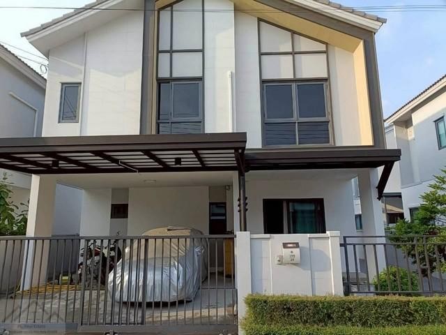 ขายบ้านเดี่ยว2ชั้น39.2ตร.ว.หมู่บ้านSENSEบางนา-สุวรรณภูมิสภาพใหม่พร้อมเข้าอยู่