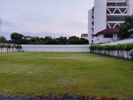 ขาย ที่ดินเปล่า ถมแล้ว ซอยลาดพร้าว 88/1 เข้าซอยเพียง 50 เมตร