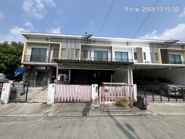 ขายทาวน์โฮม 2 ชั้น โครงการเดอะคอนเนค ใกล้ ประเวศ กรุงเทพ