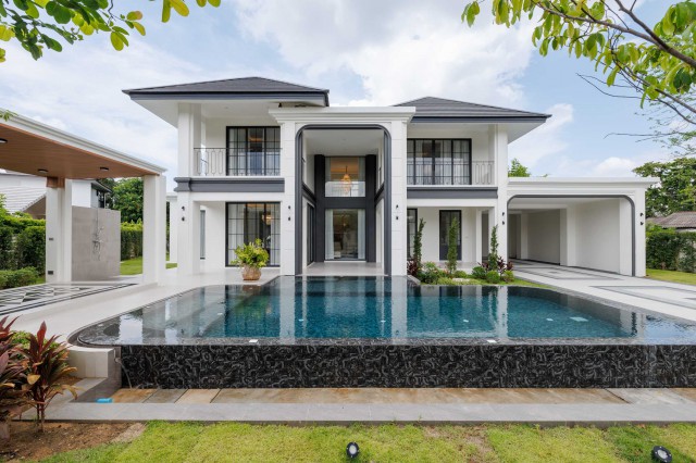 Super Luxury Pool Villa ระดับคฤหาสน์ โซนสารภี เชียงใหม่ ตำบลไชยสถาน สารภี,เชียงใหม่