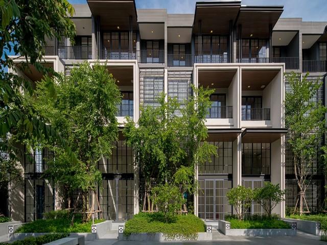 ให้เช่าทาวน์โฮม 3.5 ชั้น Super Luxury QUARTER 31 ซ.สุขุมวิท 31 พร้อมลิฟท์ ใกล้ Emquartier