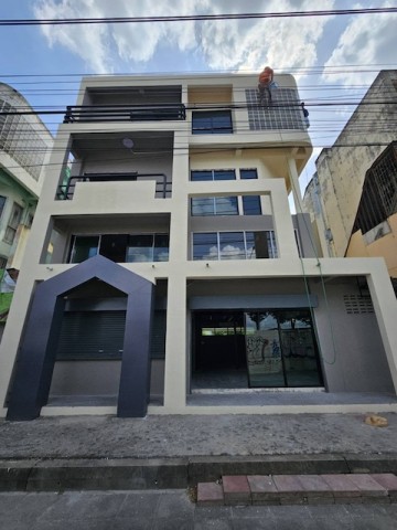 BH4169 ให้เช่า สำนักงาน BH4169 ให้เช่าโฮมออฟฟิศพุทธมณฑลสาย 2 อาคาร 4 ชั้น ใกล้แยกทศกัณฑ์ ค่าเช่า 30,000 บาท/เดือน 4 ชั้น จอดรถ 4 คัน เหมาะทำ