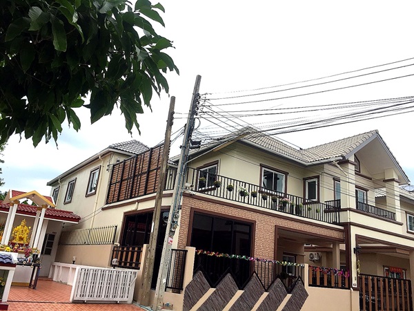 ขายบ้านเดี่ยว โครงการ อิ่มอัมพรทาวน์ ซอยราชพฤกษ์ 9 ใกล้สถานีรถไฟตลิ่งชัน โทร 065-1515166