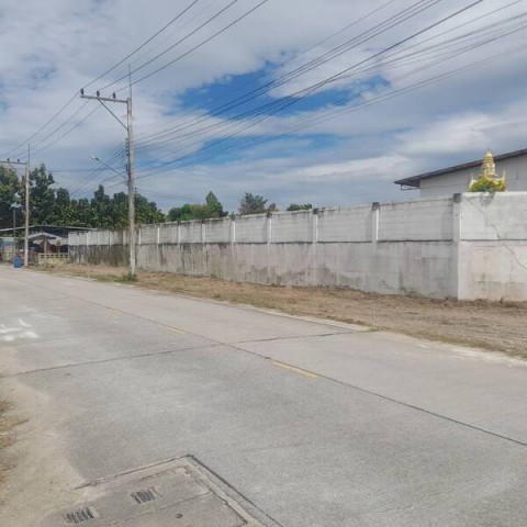 ขาย โรงงาน + โกดัง ใกล้แหลมฉบัง | รถเทรลเลอร์เข้าได้ | ขอ รง.4 ได้