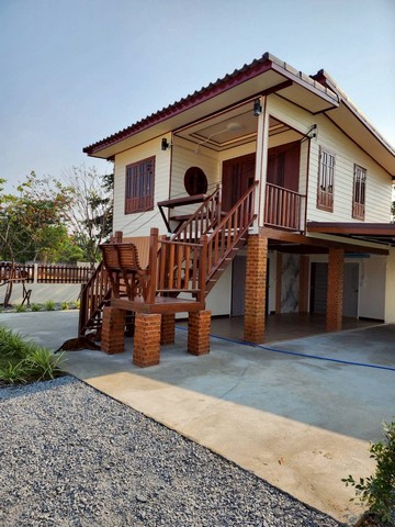 1 ขาย บ้าน บ้านเดี่ยว2ชั้น 4ห้องนอน 200ตรว. สวยใหม่คลาสสิค อ.สามชุก สุพรรณบุรี T.086-301-6161 ชั้นที่ 1 ห้องนอน 4 ห้อง ห้องน้ำ 2 ห้อง 200 ตร.วา ใกล้กับ ตลาดสามชุก