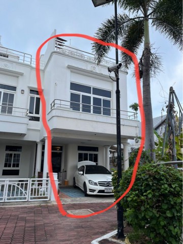 ขายทาวน์เฮ้าส์ 3 ชั้น โครงการ Wongamart Exclusive Place อ.บางละมุง จ.ชลบุรี