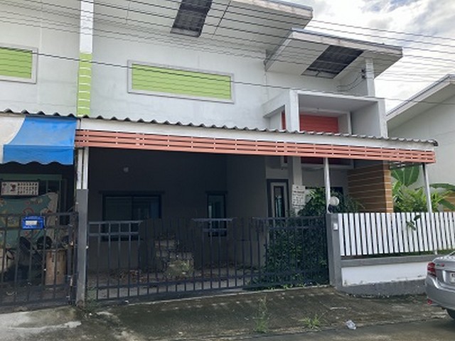 ขายบ้านแฝดหมู่บ้านร่มเย็น 2 ถนนสายปลวกแดง-อีสเทิร์นซีบอร์ด ปลวกแดง ระยอง