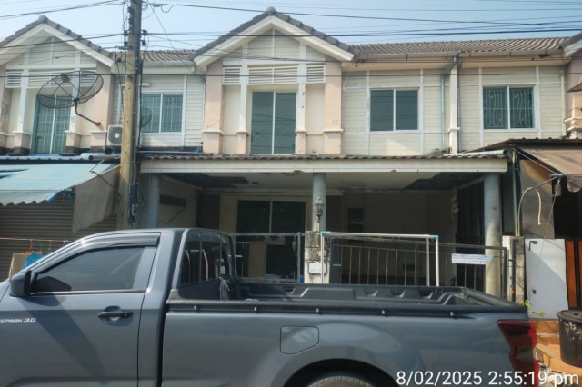 ขายทาวน์เฮ้าส์ 2 ชั้น โครงการพฤกษา 41 ถนนติวานนท์ เมืองปทุมธานี