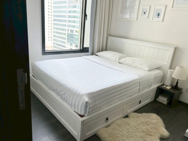 Edge Sukhumvit 23 Safe Peaceful Livable 14th Floor BTS Asoke