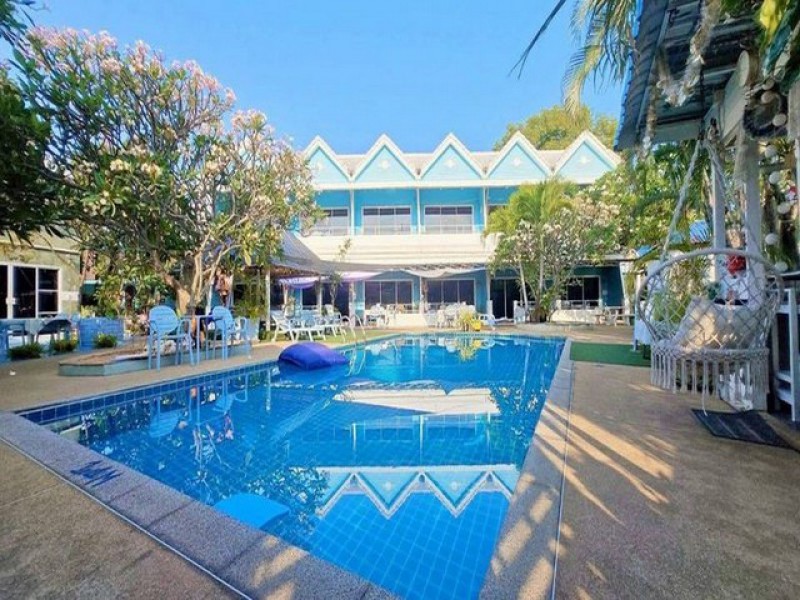 ขายกิจการรีสอร์ท บางเสร่ สัตหีบ ใกล้ชายหาด ทำเลท่องเที่ยว TP-H2319