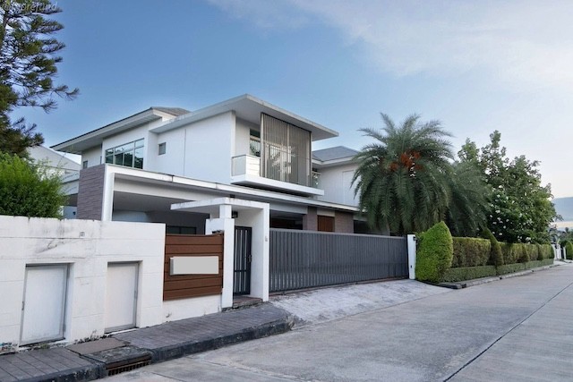 บ้าน BS1059 ขายบ้านหรู โครงการ Perfect Masterpiece 3 สุขุมวิท 77 ติดต่อ Agent จำนวนชั้น 1 จังหวัด - เลือกจังหวัด -