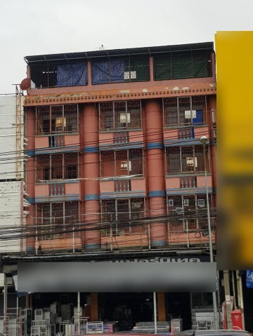 ขายอาคารพาณิชย์ 5 ชั้น ริมถนนใหญ่ศรีนครินทร์ (ตรงข้าม Foodland) ทำเลทองติดรถไฟฟ้า